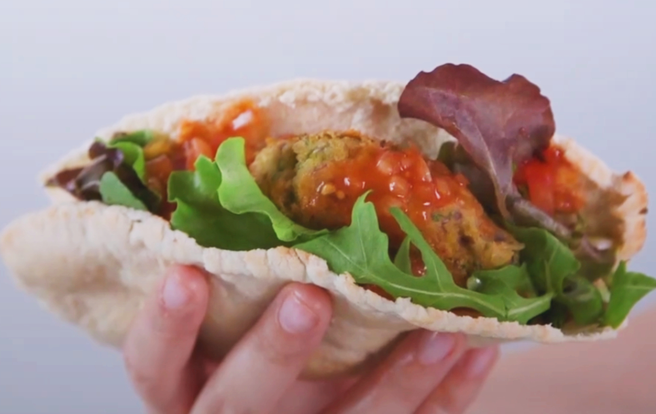 Вкусно и полезно: 5 веганских рецептов для барбекю